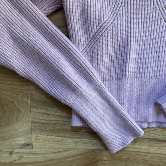 ASTR The Label Puff Shoulder Sweater in Lavender Purple - Picture 4 of 6